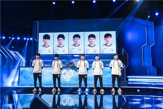 易推走了他 易推走了他